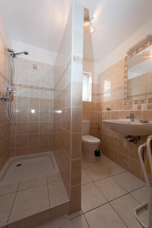 Chambres D'Hotes Gilles Schneider Husseren-les-Chateaux Bagian luar foto